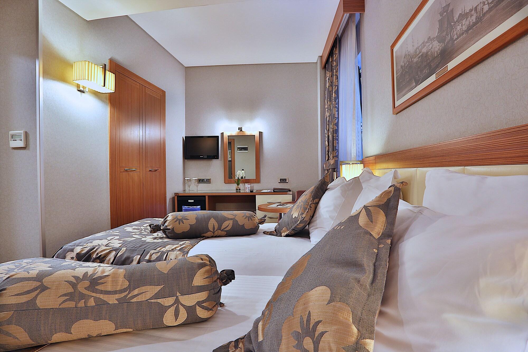 Hotel Momento - Special Category イスタンブール エクステリア 写真